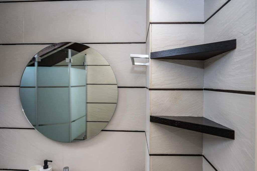 Wonderfull Two Floors Apartment Navigli Milan Luaran gambar