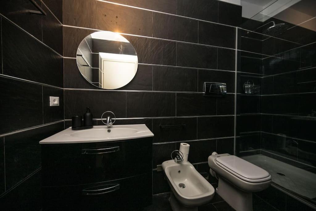Wonderfull Two Floors Apartment Navigli Milan Luaran gambar